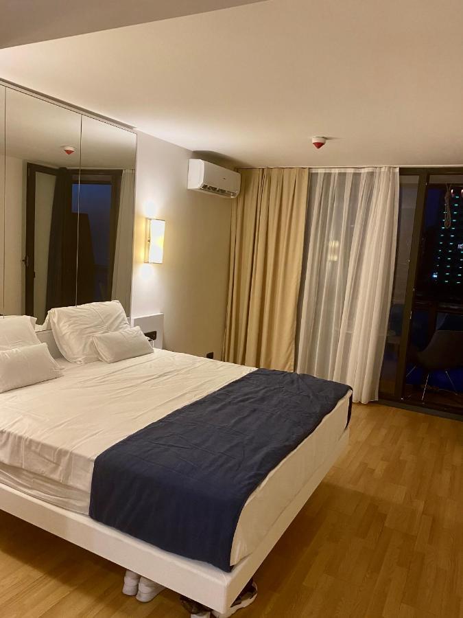 Orbi Superb Sea View Apartment